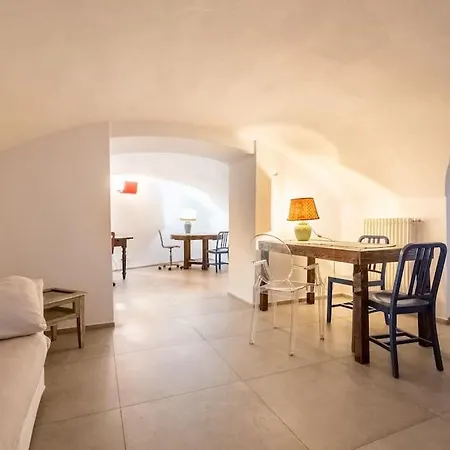 Apartment Horse Superior Garden Livorno